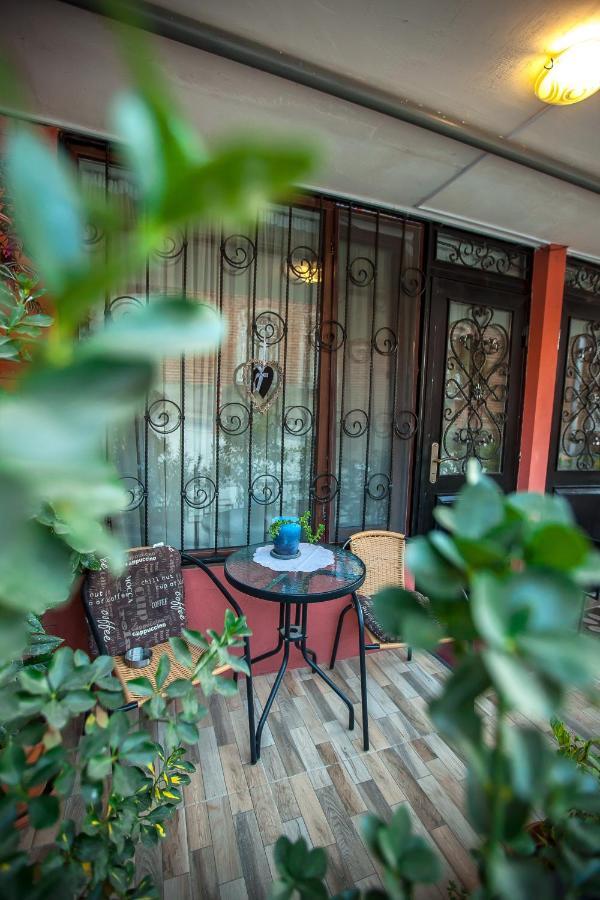 Apartments Beautiful Tbilisi On L.Meskhishvili Turn 1 Exterior foto